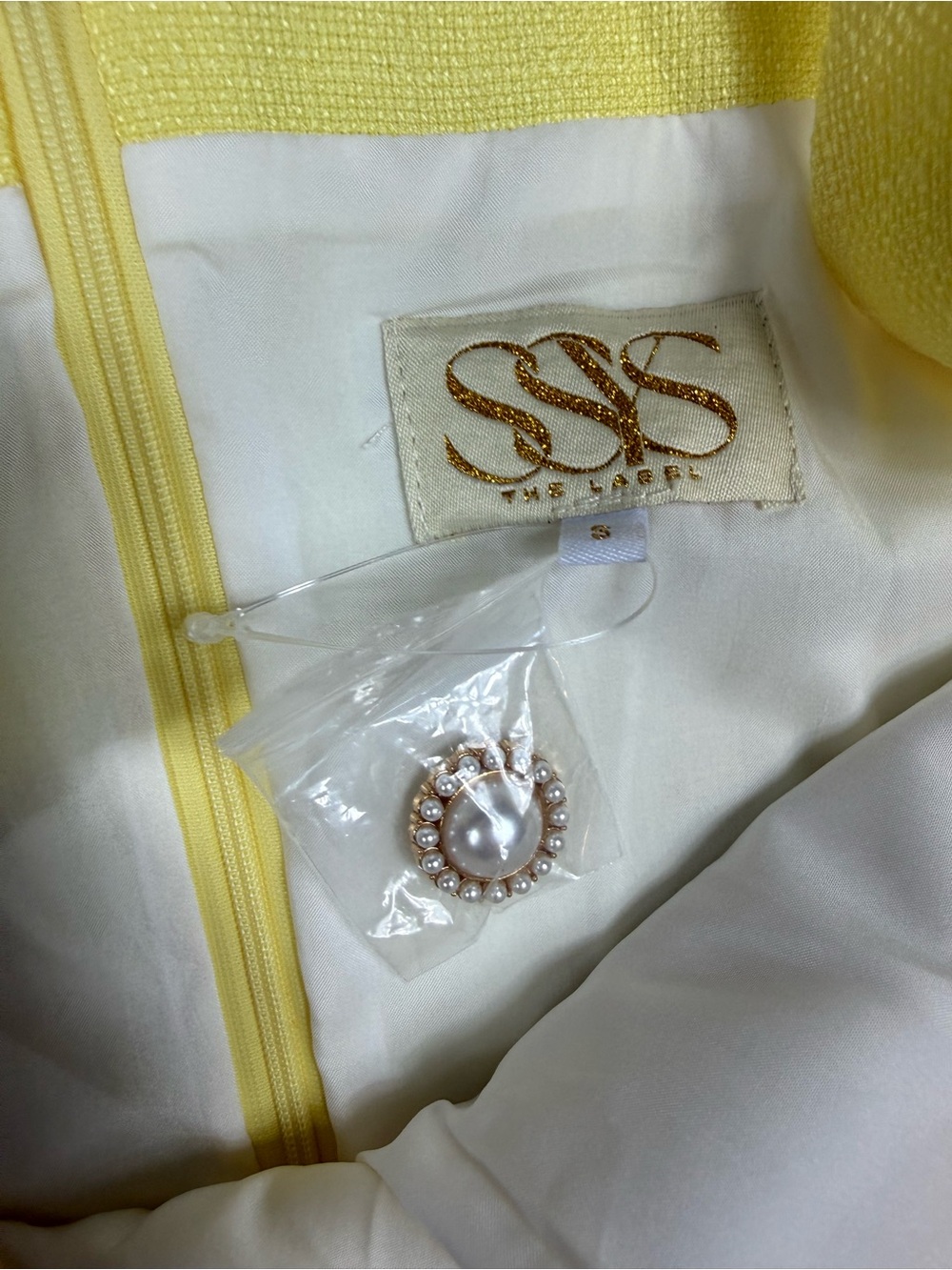 SSYS The Lebel Yellow & White Colorblock Mini Dress with Button Trim - Picture 8 of 9